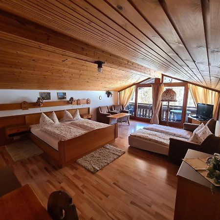 Alpenpension Bergidyll เชอเนา อัม เคอนิกเซ ภายนอก รูปภาพ