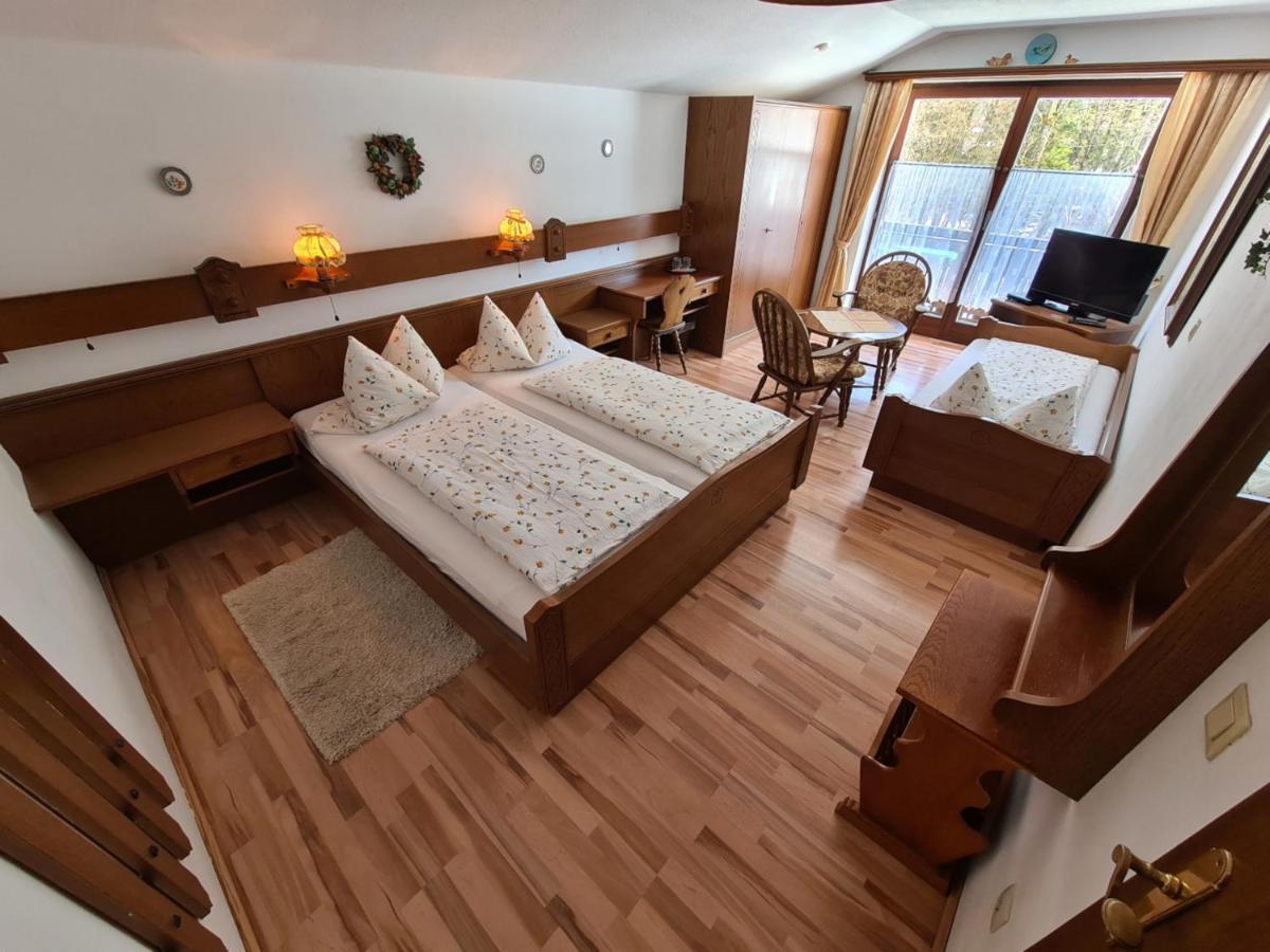Alpenpension Bergidyll เชอเนา อัม เคอนิกเซ ภายนอก รูปภาพ