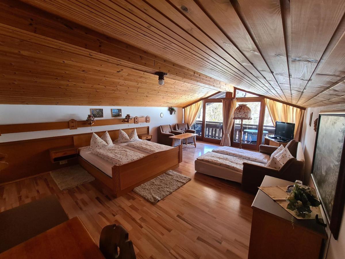 Alpenpension Bergidyll เชอเนา อัม เคอนิกเซ ภายนอก รูปภาพ